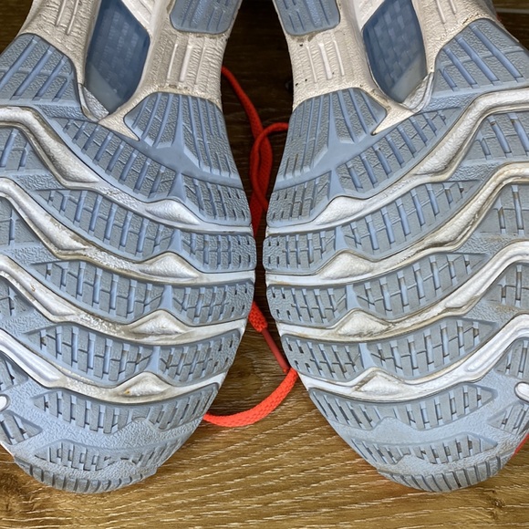 ASICS Gel-Kayano 28 Size 8.5 - Picture 8 of 9